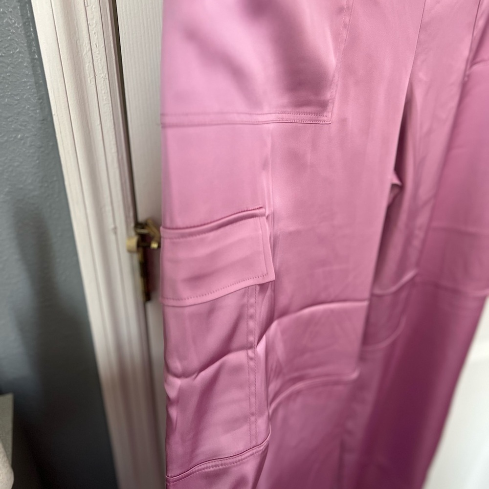 House of Harlow 1960 Pants Set - Picture 7 of 10